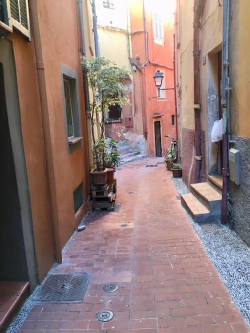 Duplex Vue Mer 50M De La Plage Des Sablettes Menton Exterior foto