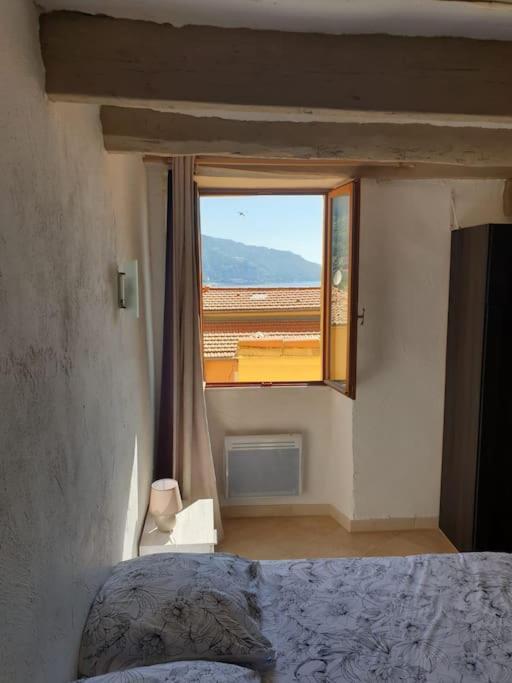 Duplex Vue Mer 50M De La Plage Des Sablettes Menton Exterior foto