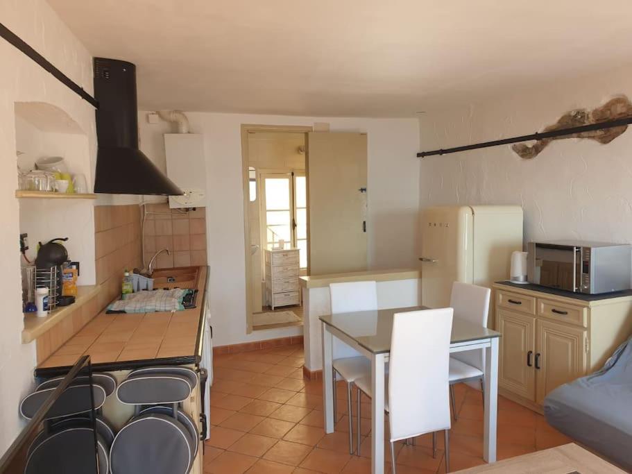 Duplex Vue Mer 50M De La Plage Des Sablettes Menton Exterior foto
