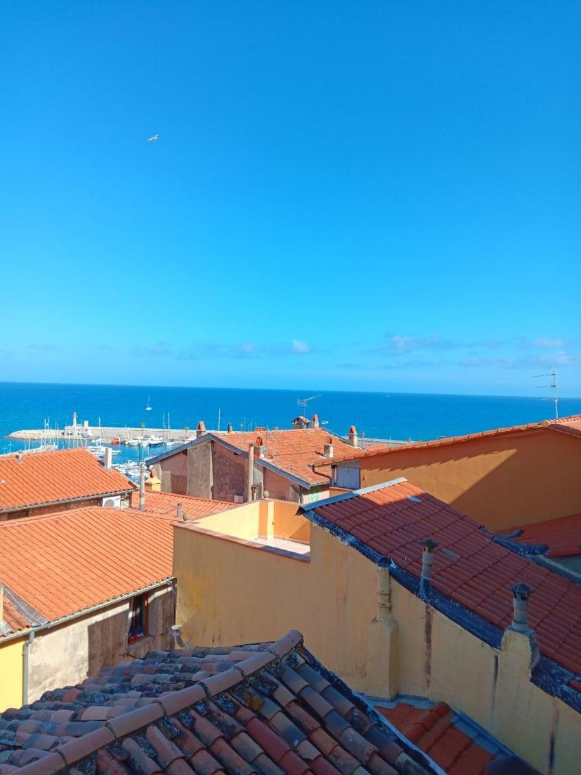 Duplex Vue Mer 50M De La Plage Des Sablettes Menton Exterior foto